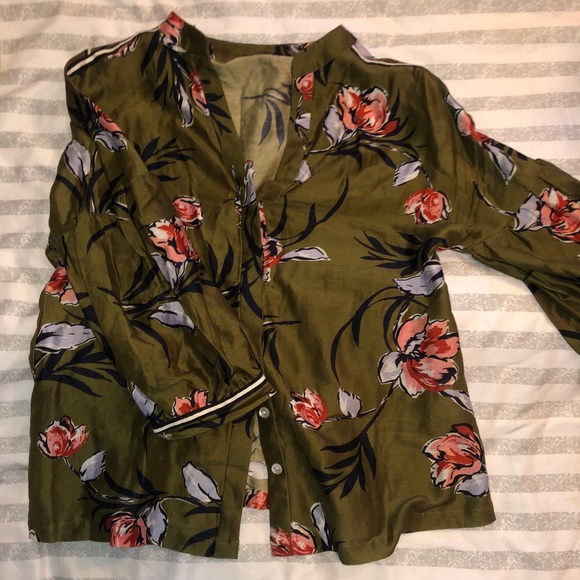 XS Vineet Bahl floral button down - Picture 1 of 9